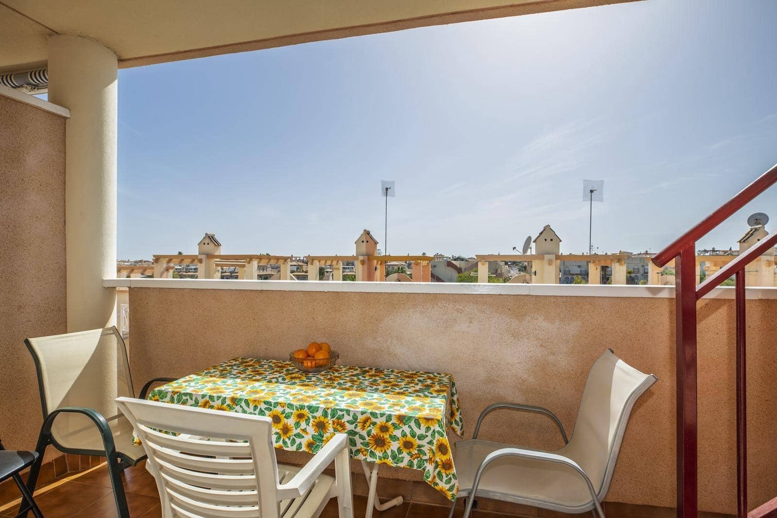 2 Zimmer Penthouse zu verkaufen in La Florida mit Pool - 149.000 € (Ref: 9799462)