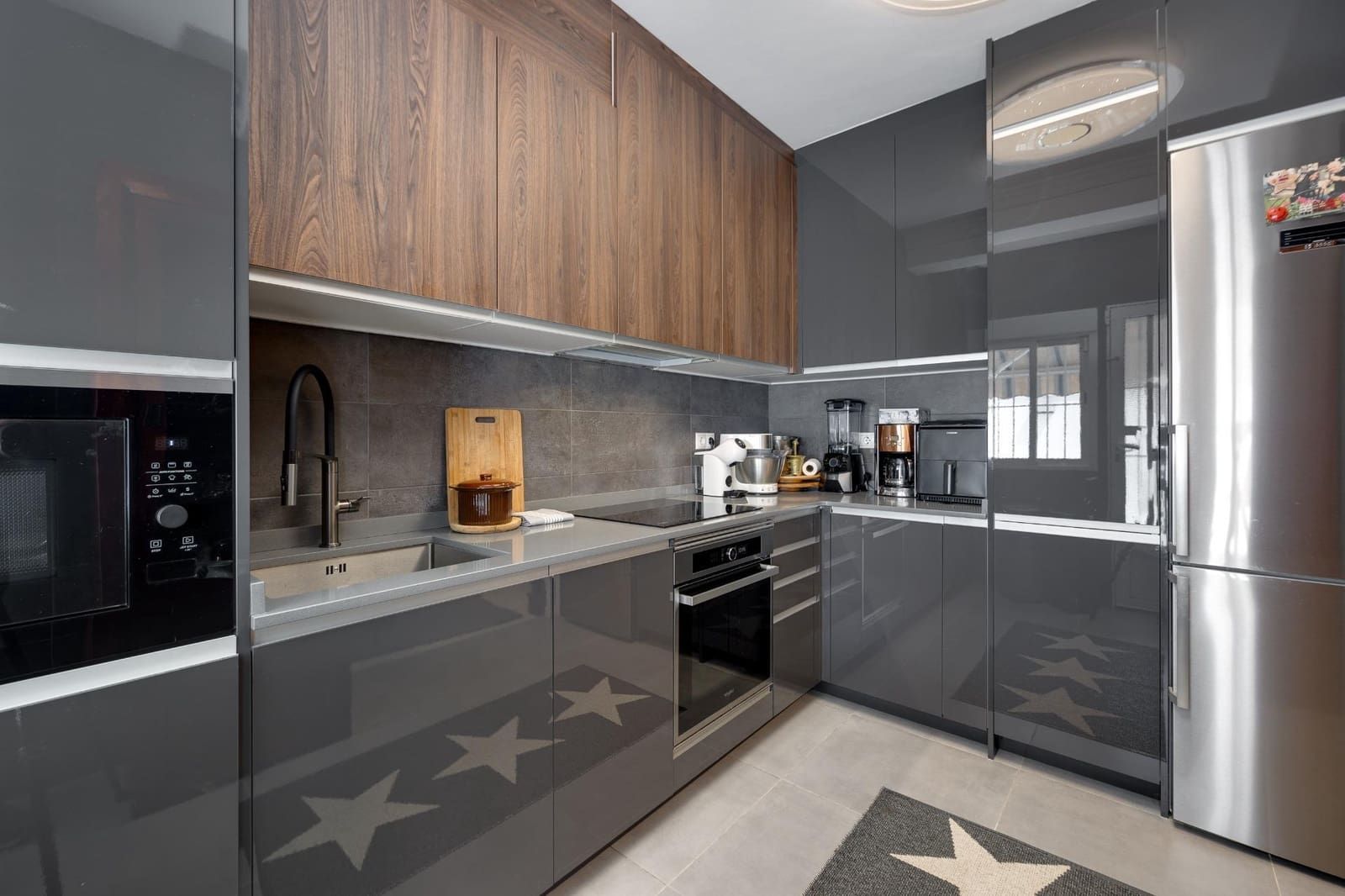 3 bedroom Apartment for sale in Paraje Natural with pool - € 220,000 (Ref: 9801339)