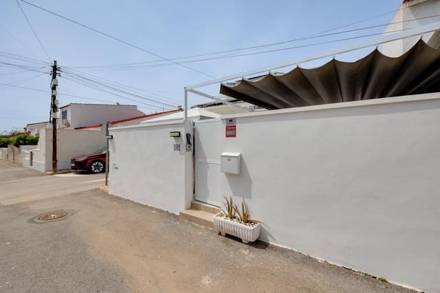 3 bedroom Apartment for sale in Paraje Natural, Torrevieja with pool - € 220,000 (Ref: 9801339)