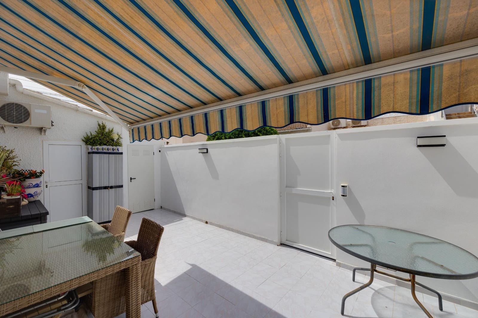 3 bedroom Apartment for sale in Paraje Natural with pool - € 220,000 (Ref: 9801339)