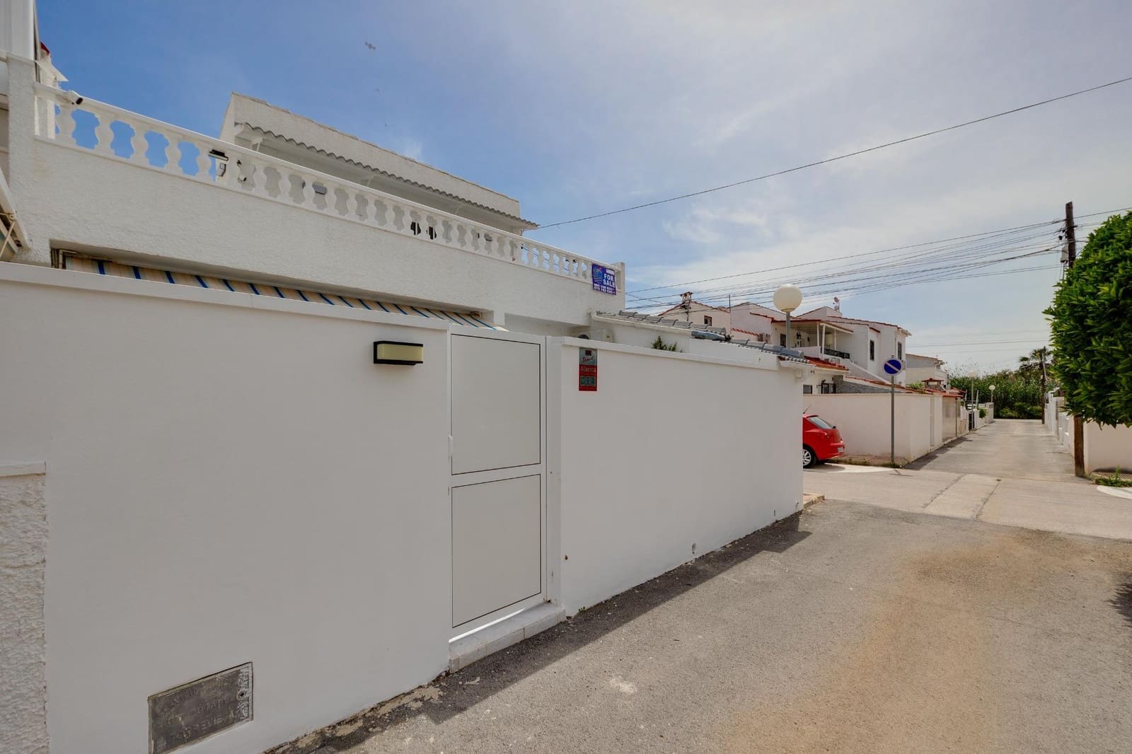 3 bedroom Apartment for sale in Paraje Natural with pool - € 220,000 (Ref: 9801339)