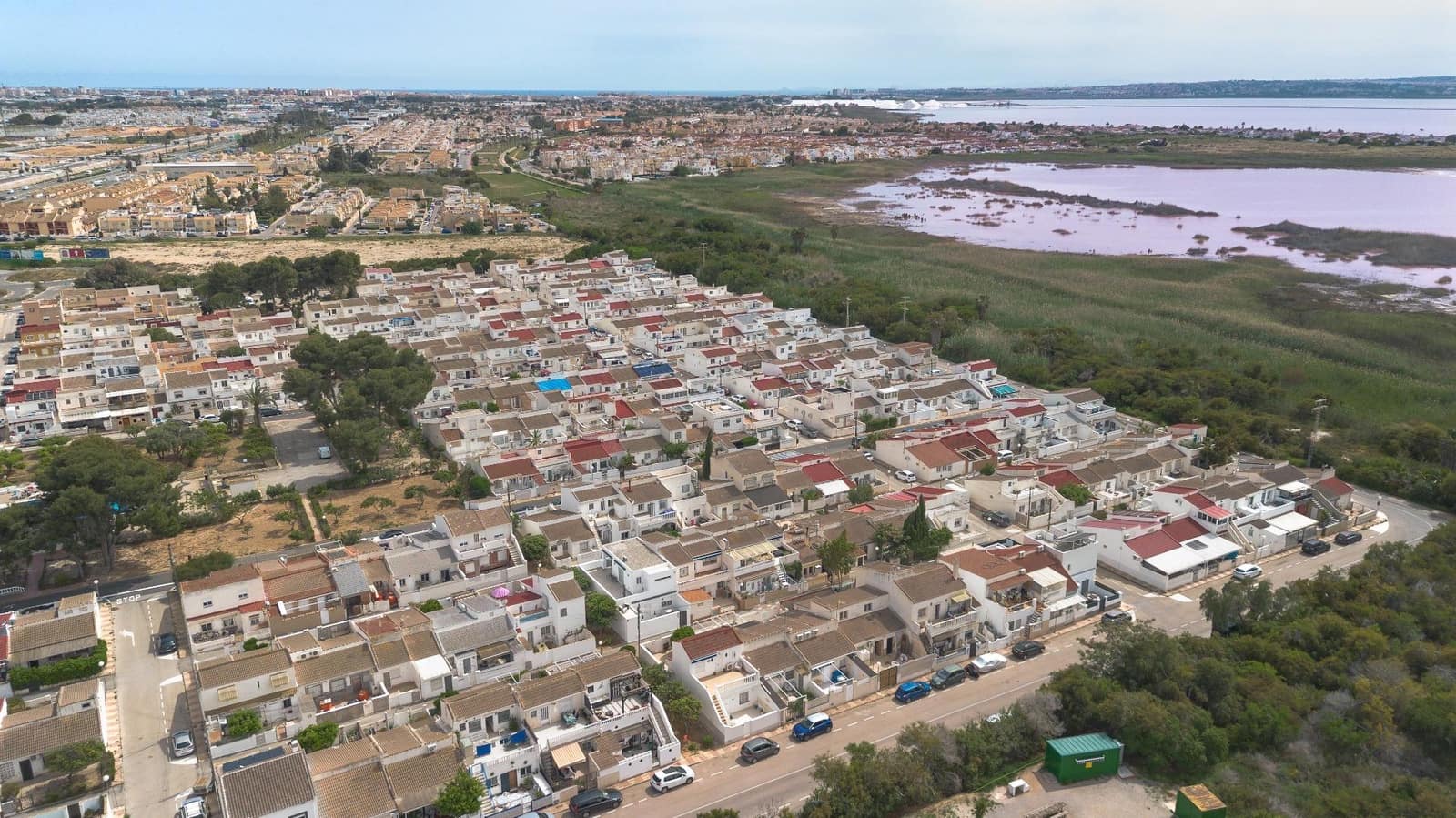 3 bedroom Apartment for sale in Paraje Natural with pool - € 220,000 (Ref: 9801339)