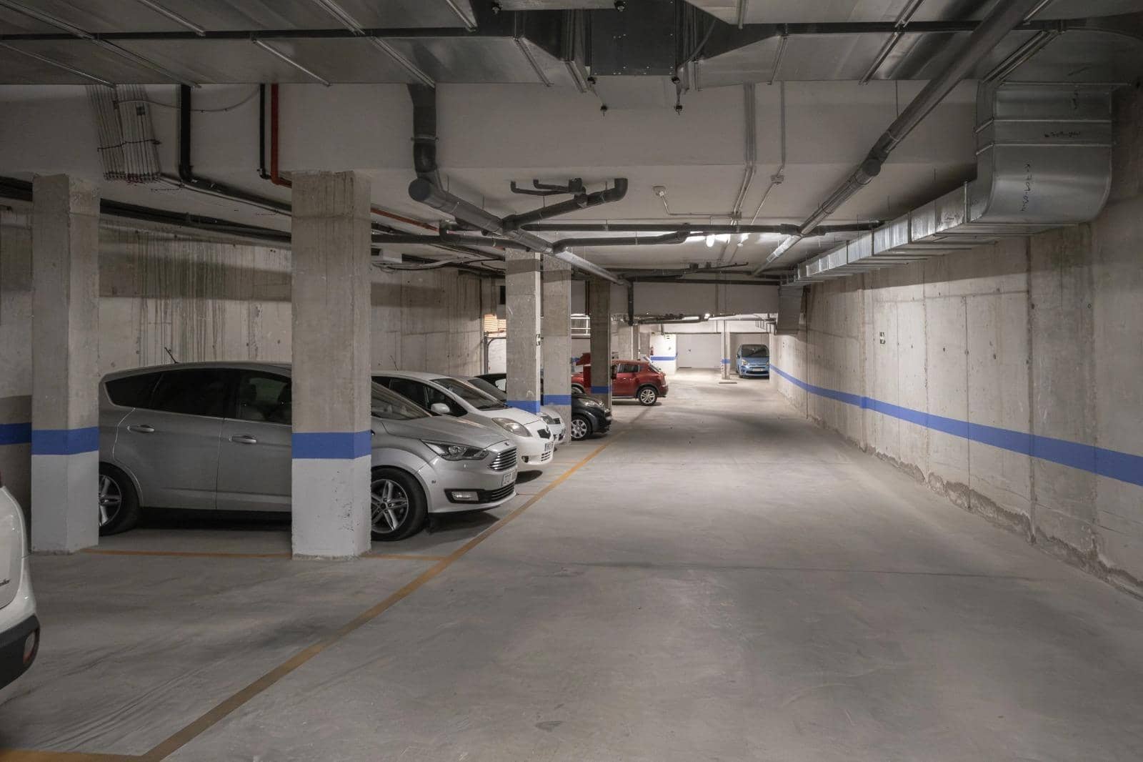 2 sypialnia Penthouse na sprzedaż w Filipinas z basenem garażem - 275 000 € (Ref: 9808180)