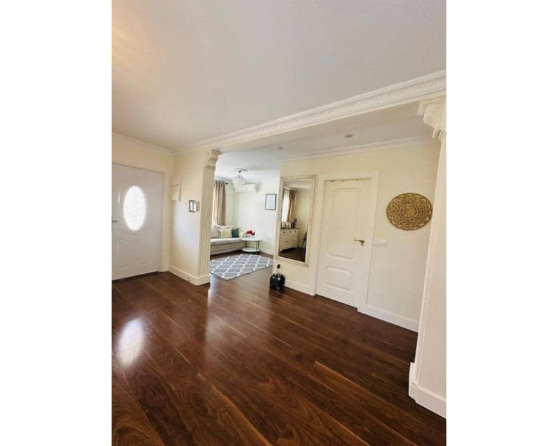 4 makuuhuone Huvila myytävänä paikassa Pinar de Campoverde mukana uima-altaan - 379 000 € (Ref: 9808181)