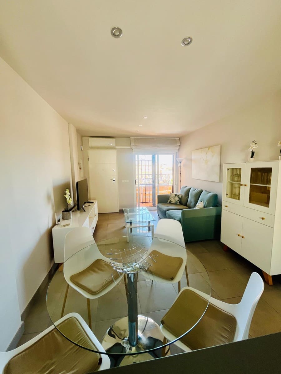 2 bedroom Penthouse for sale in Los Altos with pool - € 169,900 (Ref: 9812300)