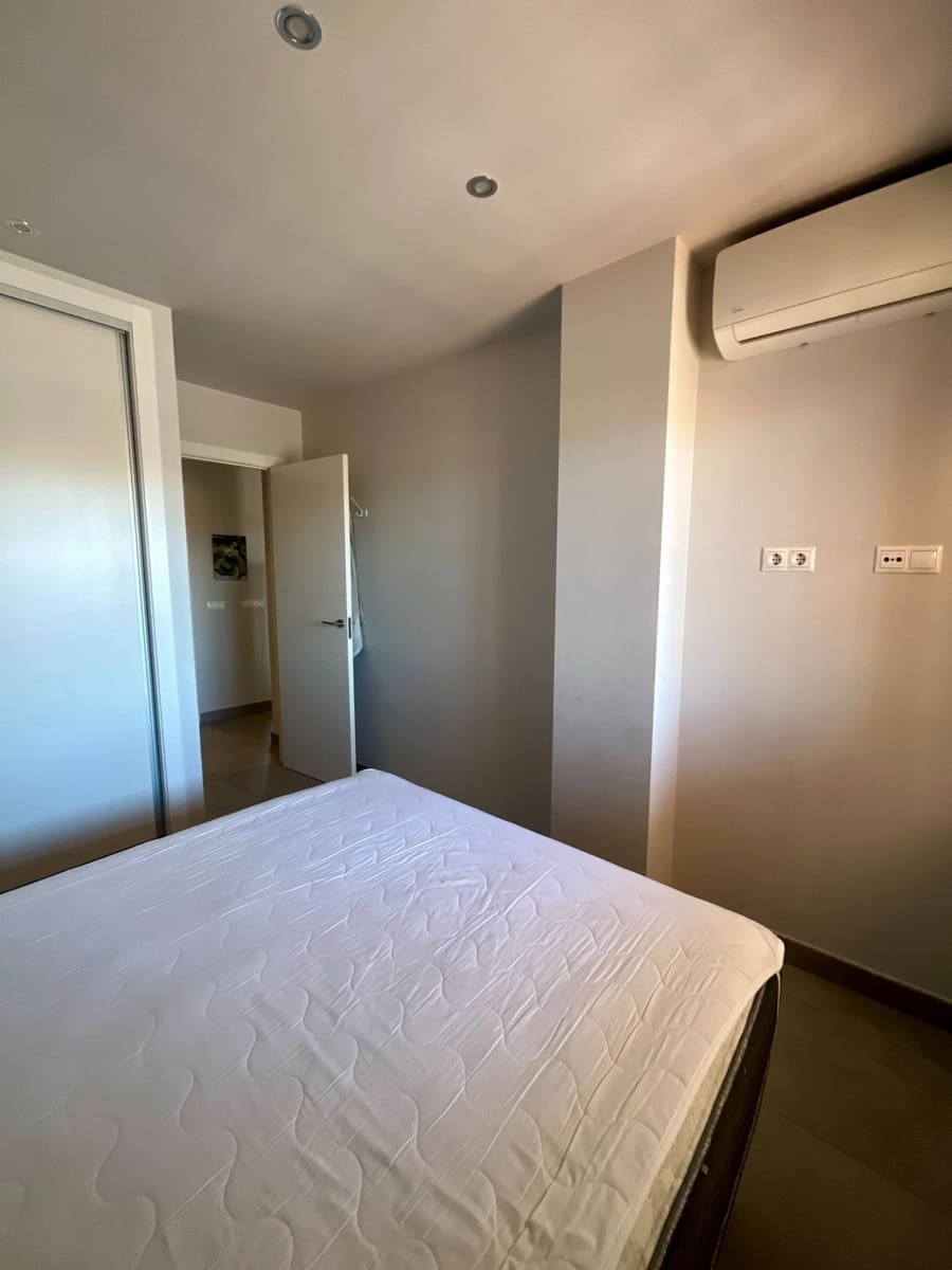 2 bedroom Penthouse for sale in Los Altos with pool - € 169,900 (Ref: 9812300)