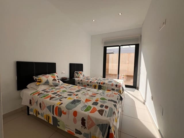 3 slaapkamer Villa te koop in Lomas de Cabo Roig - Los Dolses, Orihuela met zwembad - € 397.600 (Ref: 9825461)