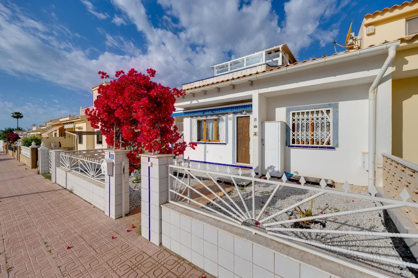 2 sovrum Villa till salu i La Florida - 189 500 € (Ref: 9831723)