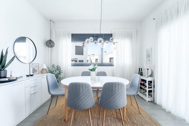 2 chambre Appartement à vendre à Punta Prima, Torrevieja avec piscine - 275 000 € (Ref: 9836565)