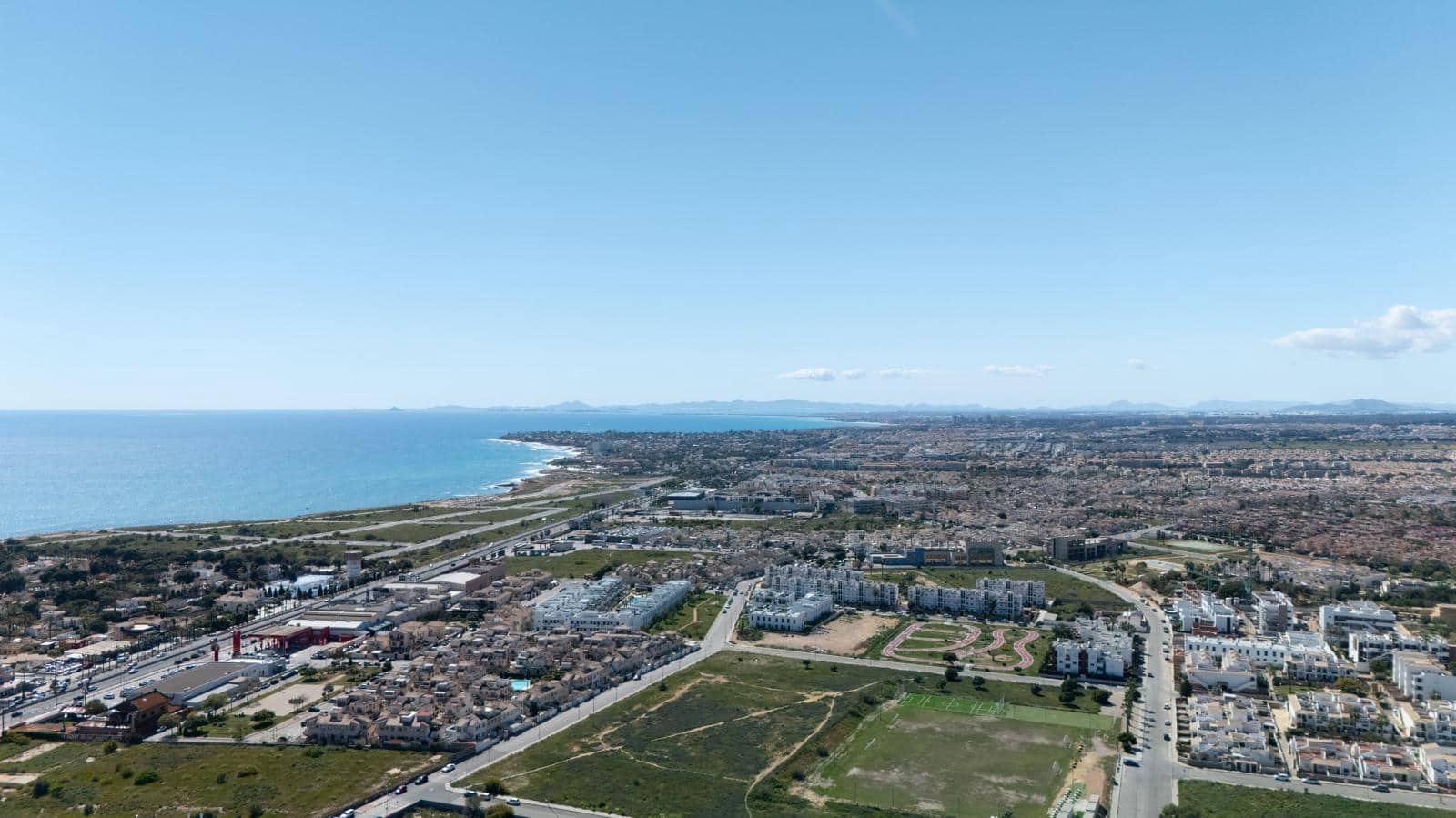 2 chambre Appartement à vendre à Punta Prima avec piscine - 275 000 € (Ref: 9836565)