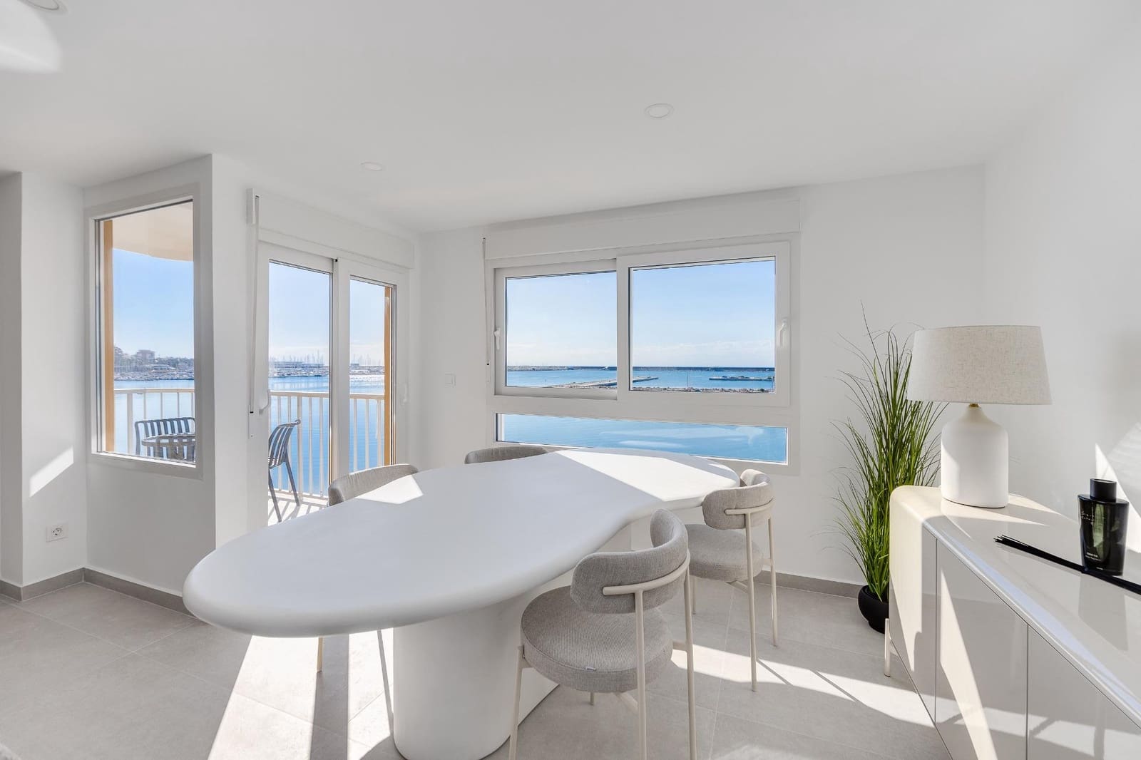 3 sypialnia Apartament na kwatery wakacyjne w Torrevieja - 1 800 € (Ref: 9843716)