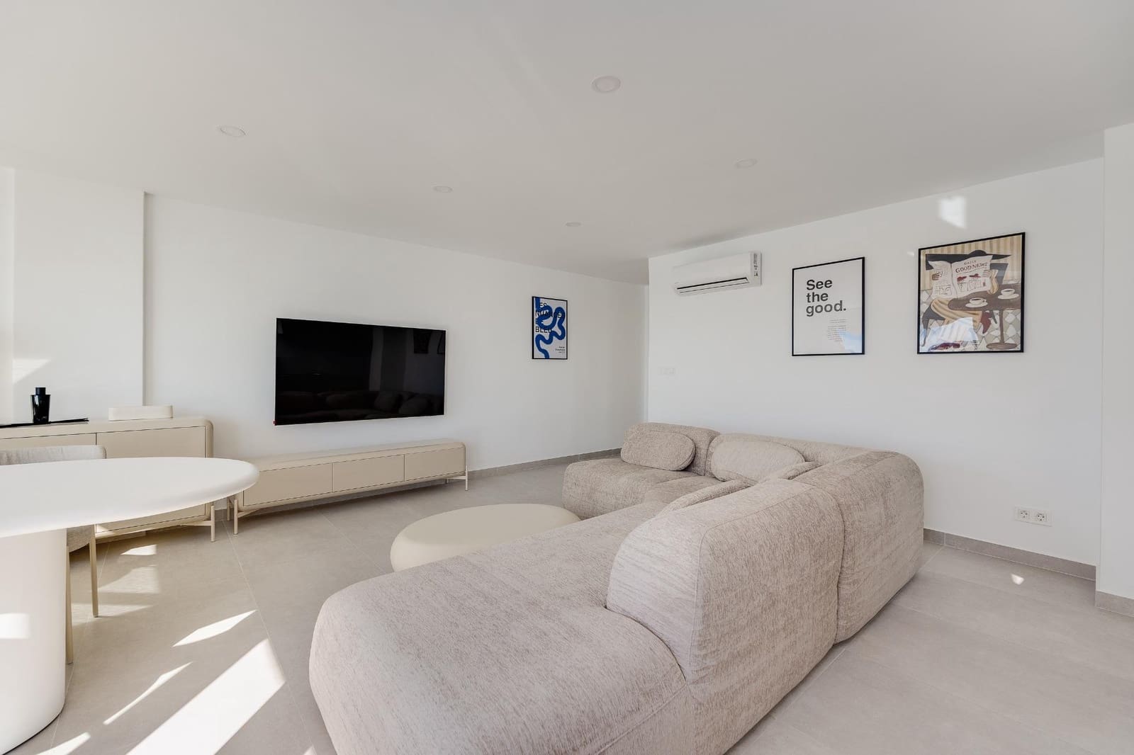 3 sypialnia Apartament na kwatery wakacyjne w Torrevieja - 1 800 € (Ref: 9843716)