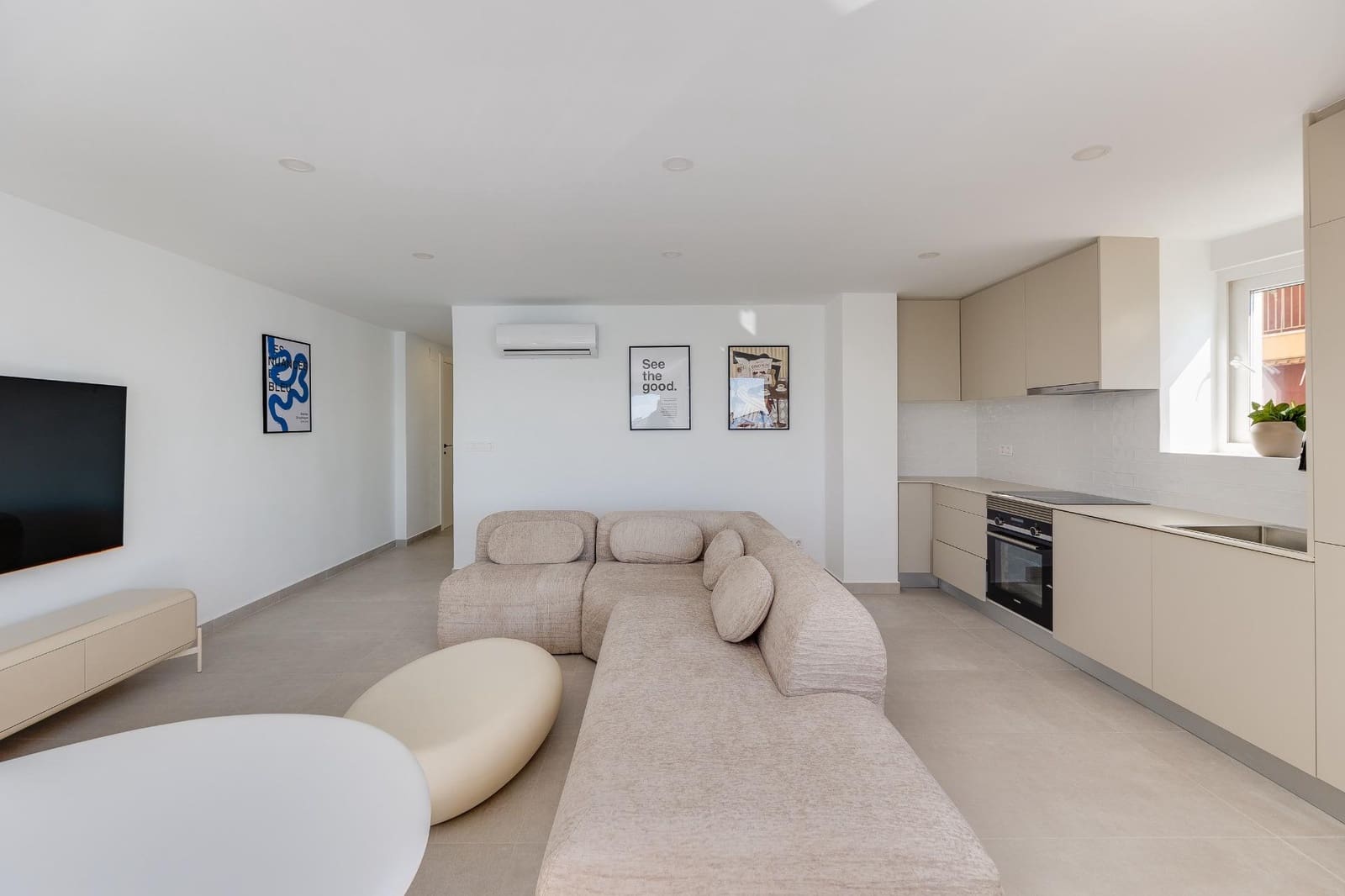 3 sypialnia Apartament na kwatery wakacyjne w Torrevieja - 1 800 € (Ref: 9843716)