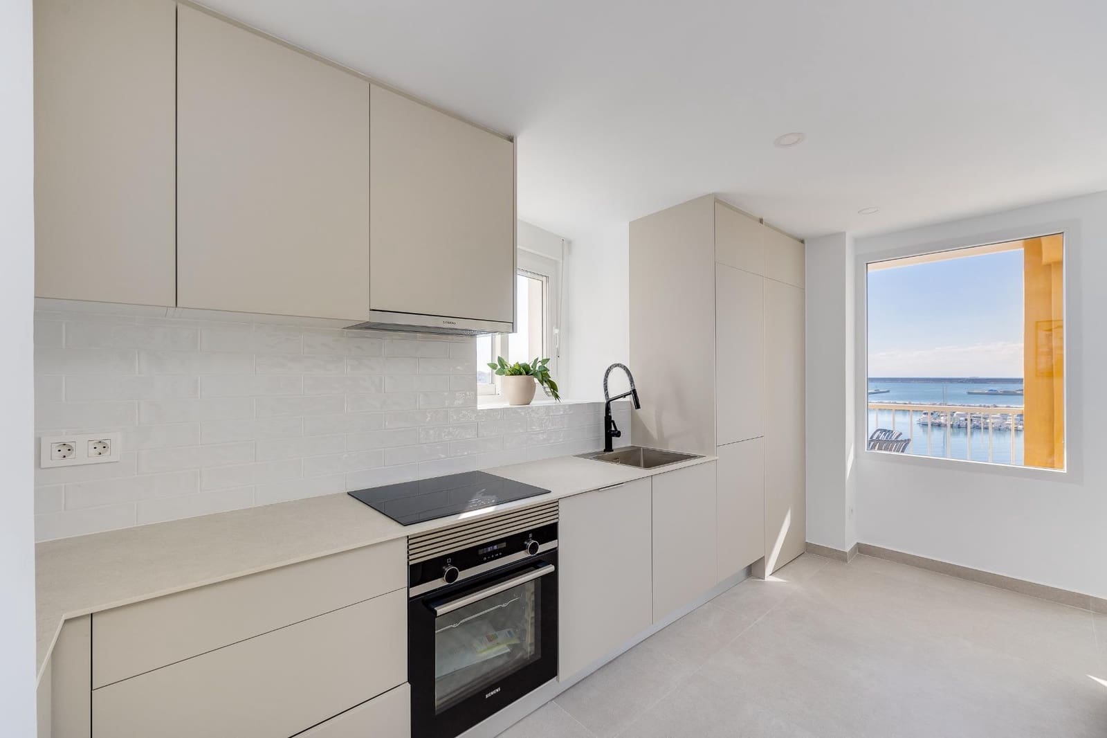 3 sypialnia Apartament na kwatery wakacyjne w Torrevieja - 1 800 € (Ref: 9843716)