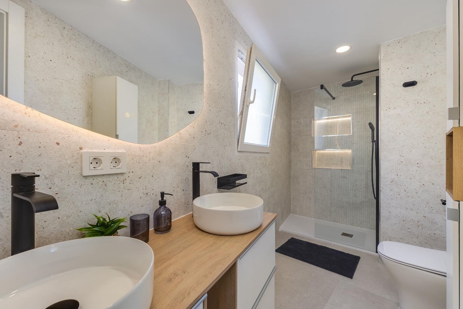 3 sypialnia Apartament na kwatery wakacyjne w Torrevieja - 1 800 € (Ref: 9843716)