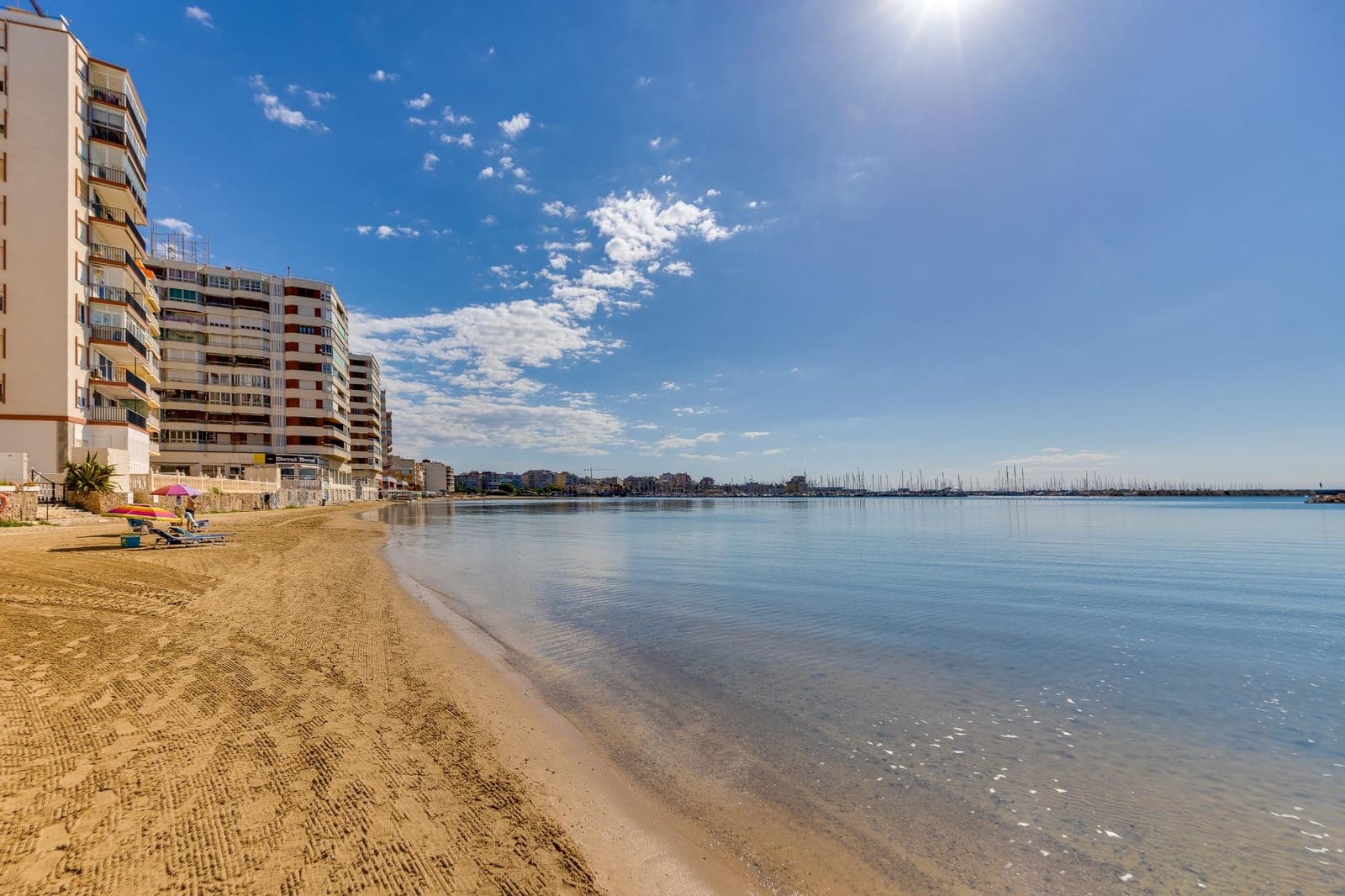 3 sypialnia Apartament na kwatery wakacyjne w Torrevieja - 1 800 € (Ref: 9843716)