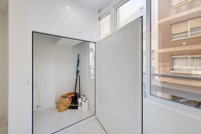 3 chambre Appartement à vendre à Centro, Torrevieja - 229 000 € (Ref: 9849621)
