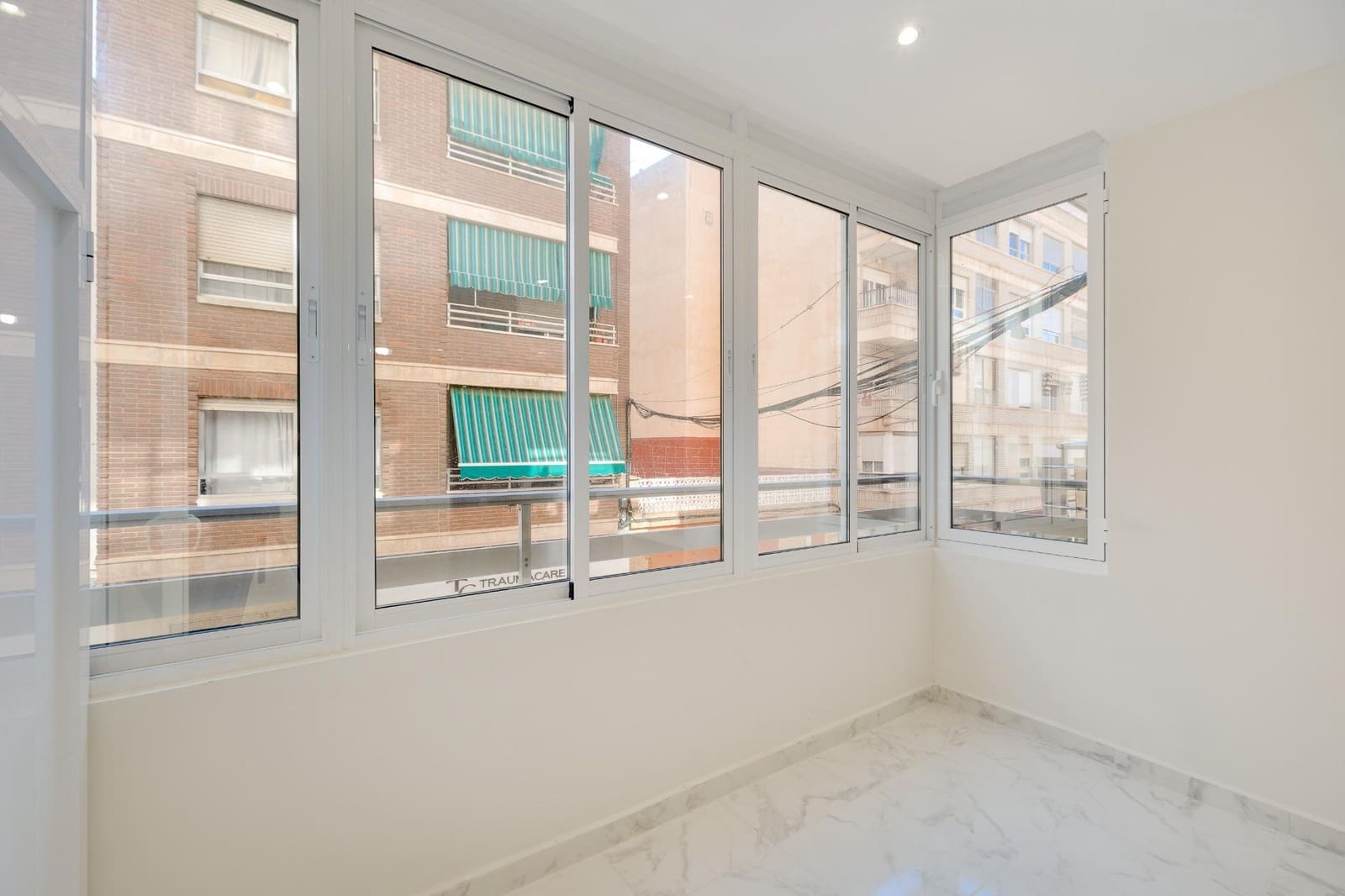 3 chambre Appartement à vendre à Torrevieja - 229 000 € (Ref: 9849621)