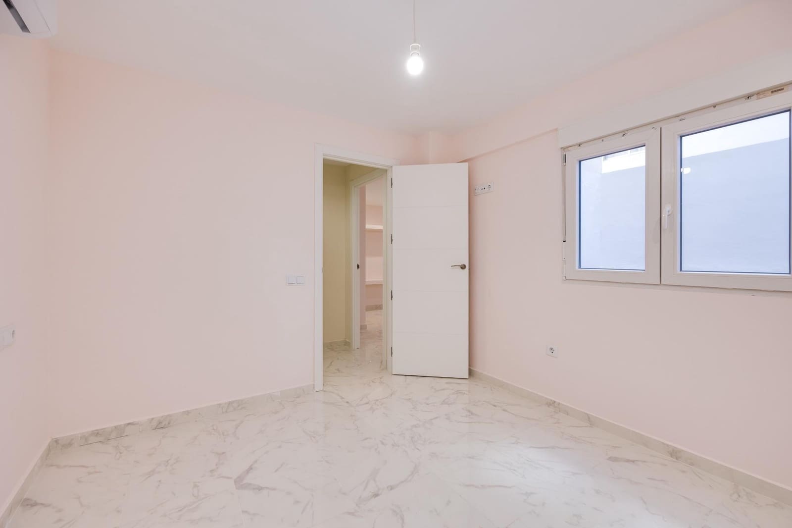 3 chambre Appartement à vendre à Torrevieja - 229 000 € (Ref: 9849621)