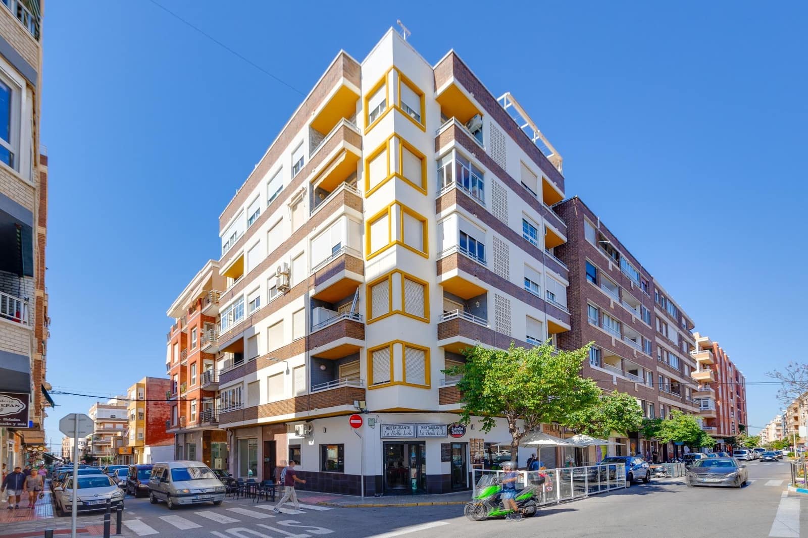 3 chambre Appartement à vendre à Torrevieja - 229 000 € (Ref: 9849621)