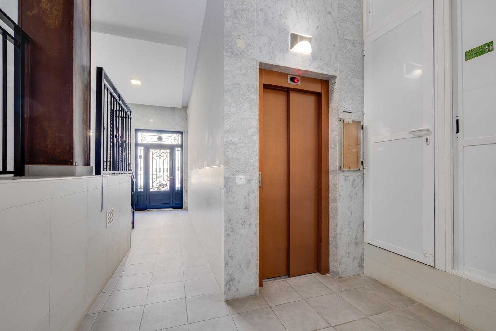 3 chambre Appartement à vendre à Torrevieja - 229 000 € (Ref: 9849621)