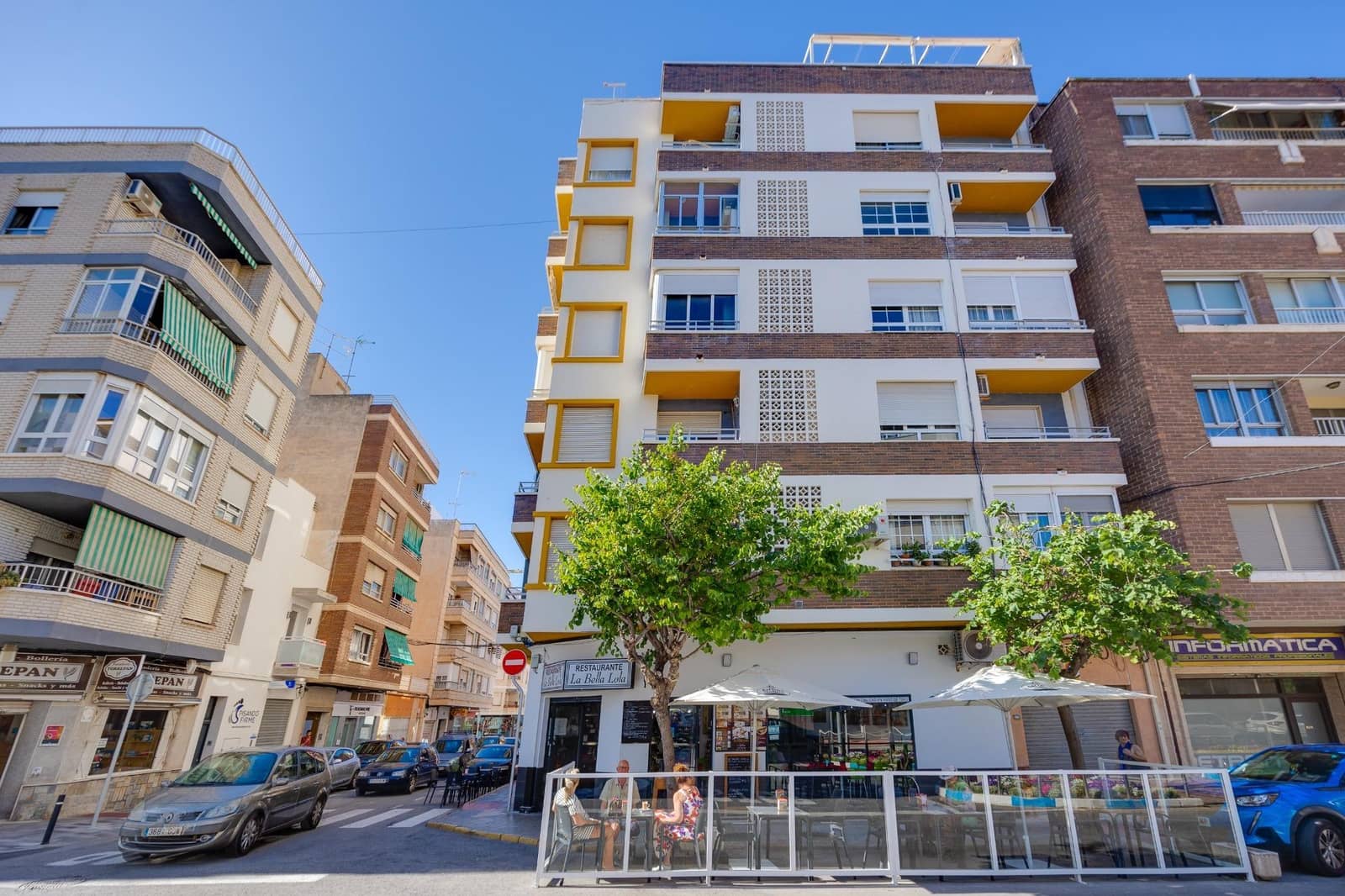 3 chambre Appartement à vendre à Torrevieja - 229 000 € (Ref: 9849621)