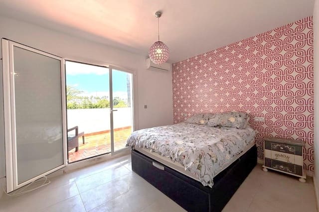 3 makuuhuone Rivitalo myytävänä paikassa Villamartín - Las Filipinas, Orihuela mukana uima-altaan - 265 000 € (Ref: 9851950)