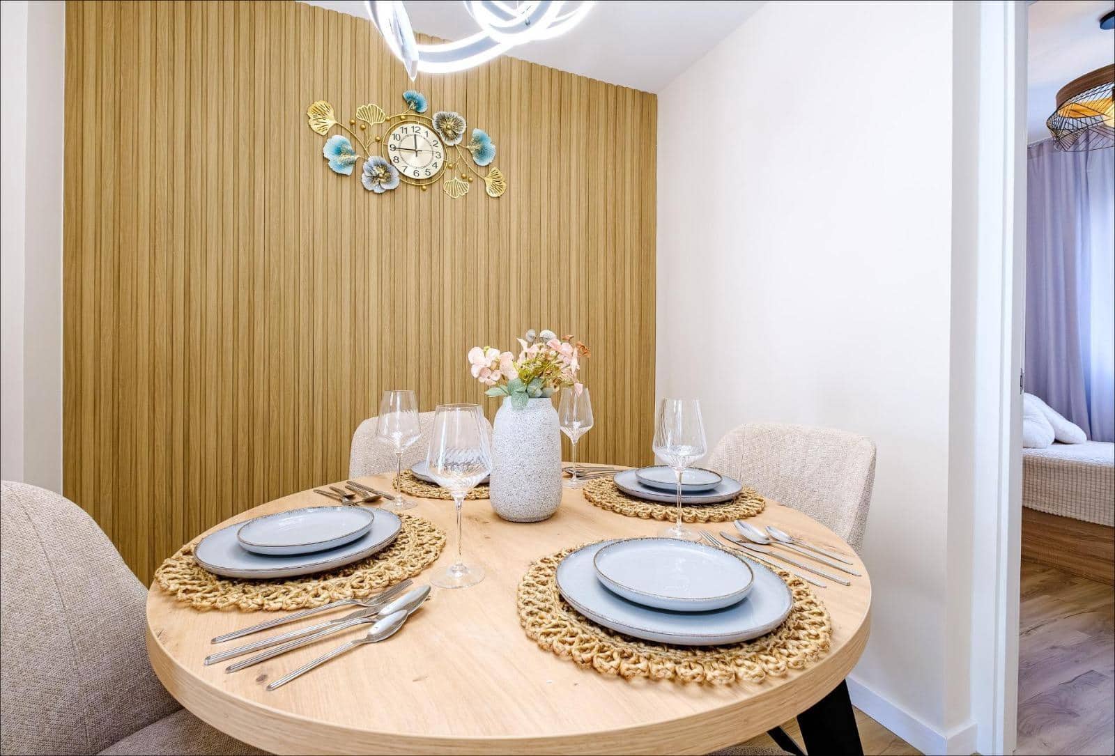 3 slaapkamer Rijtjeshuis te koop in Filipinas met zwembad - € 239.900 (Ref: 9860283)