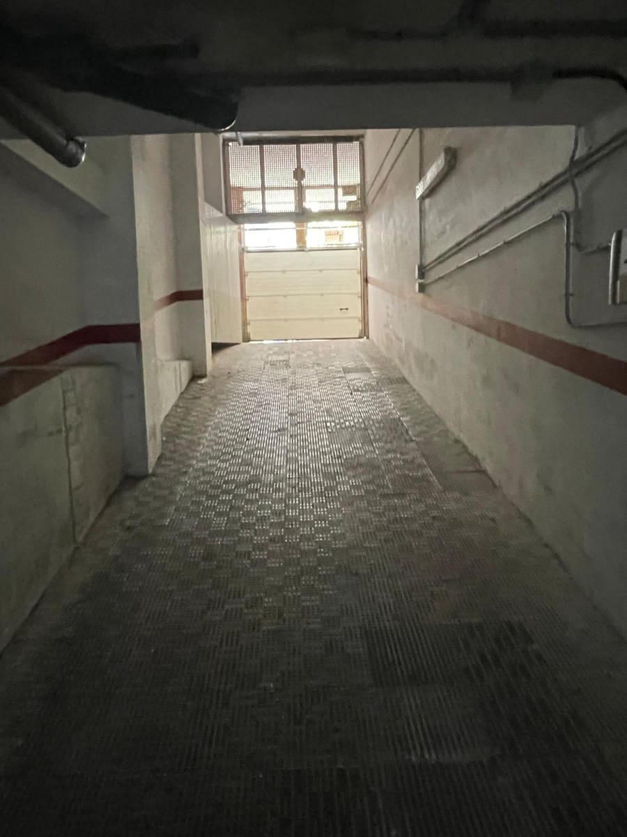Garage til salg i Torrevieja - € 21.900 (Ref: 9862039)