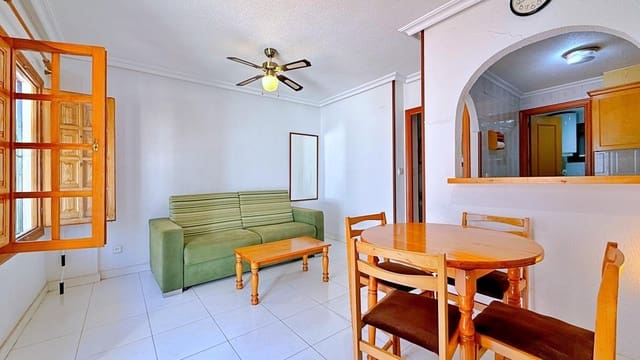 1 chambre Appartement à vendre à Punta Prima, Torrevieja avec piscine - 125 000 € (Ref: 9868815)