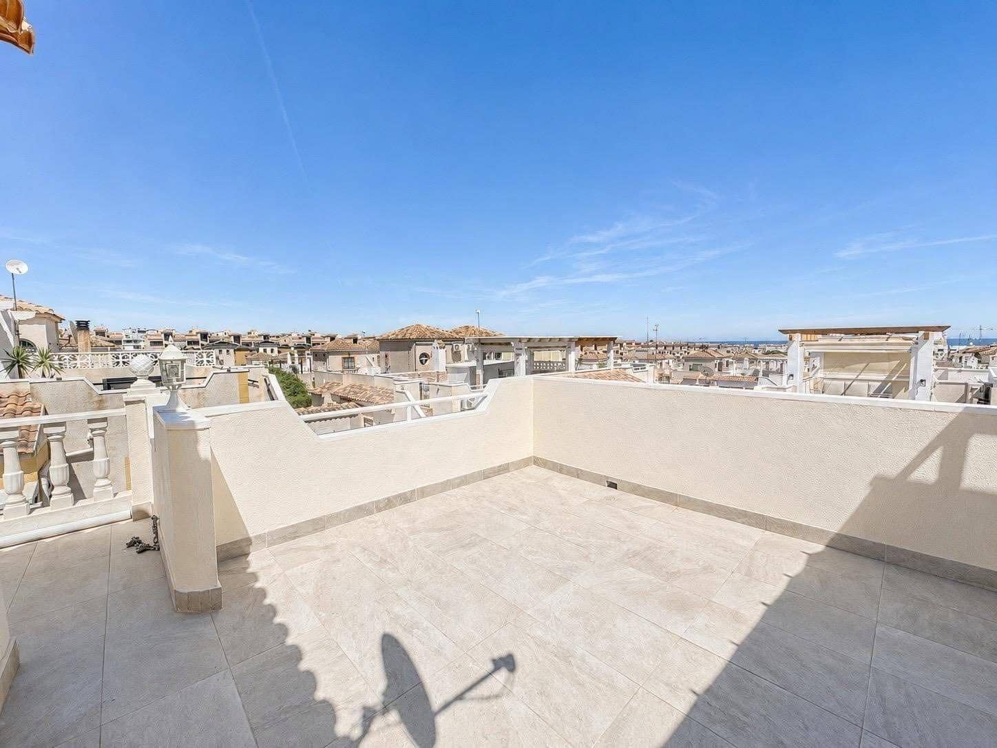 3 slaapkamer Appartement te koop in Orihuela met zwembad - € 209.000 (Ref: 9868816)