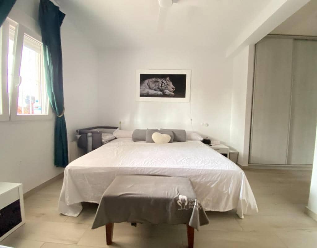 3 camera da letto Villa in vendita in Torrevieja con piscina - 440.000 € (Rif: 9885020)
