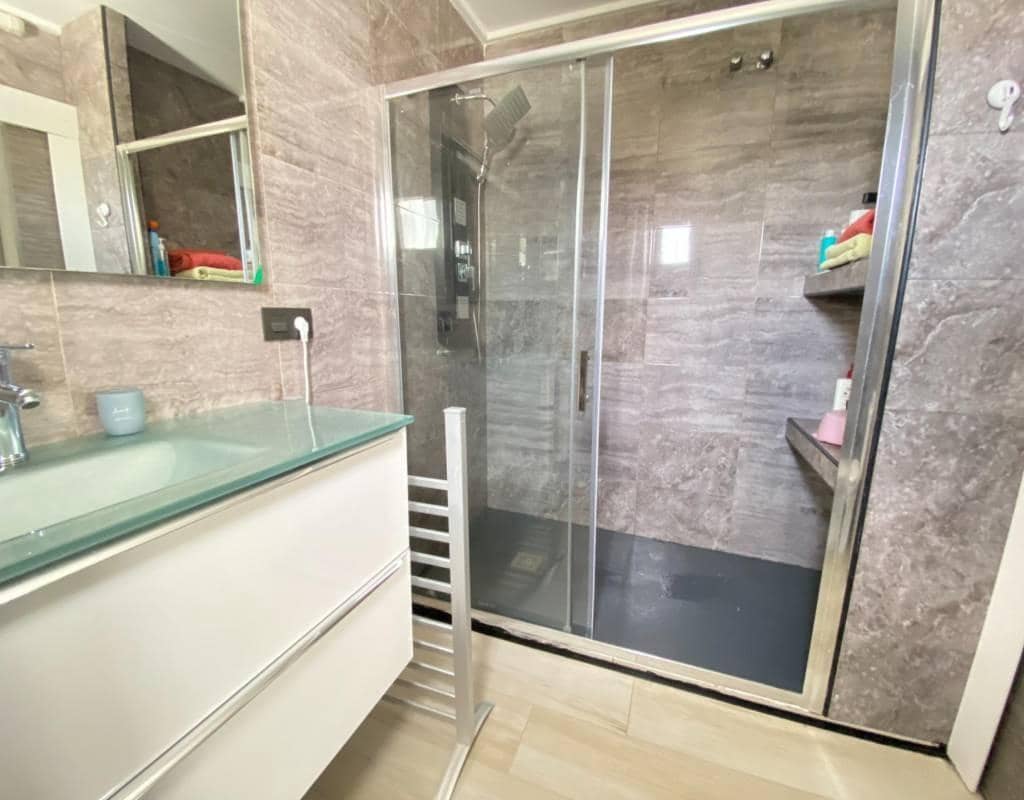 3 camera da letto Villa in vendita in Torrevieja con piscina - 440.000 € (Rif: 9885020)