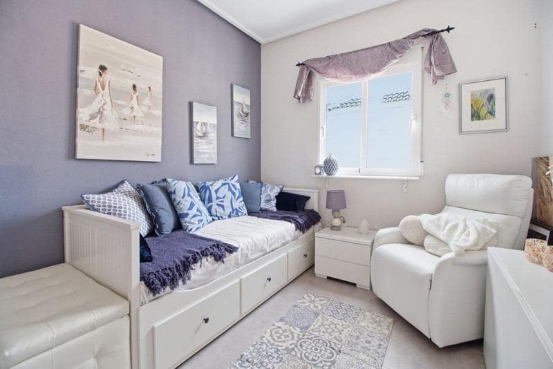 Adosado de 3 habitaciones en Torrevieja en venta - 329.000 € (Ref: 9894078)