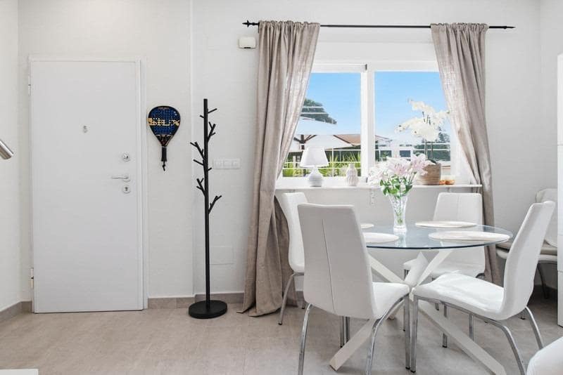 Adosado de 3 habitaciones en Torrevieja en venta - 329.000 € (Ref: 9894078)