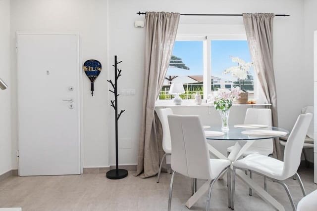 Adosado de 3 habitaciones en Los Balcones - Los Altos, Torrevieja en venta - 329.000 € (Ref: 9894078)