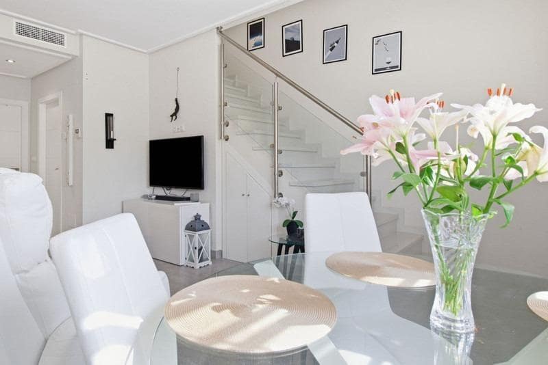 Adosado de 3 habitaciones en Torrevieja en venta - 329.000 € (Ref: 9894078)