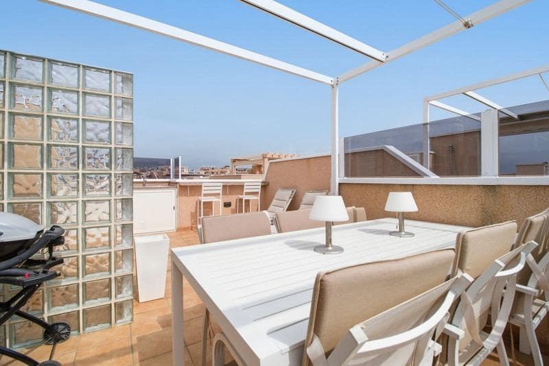 Adosado de 3 habitaciones en Torrevieja en venta - 329.000 € (Ref: 9894078)