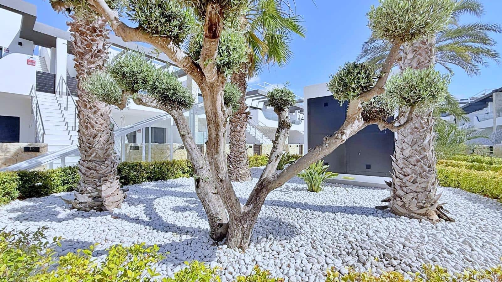 2 sypialnia Penthouse na sprzedaż w Orihuela Costa z basenem garażem - 379 000 € (Ref: 9938373)