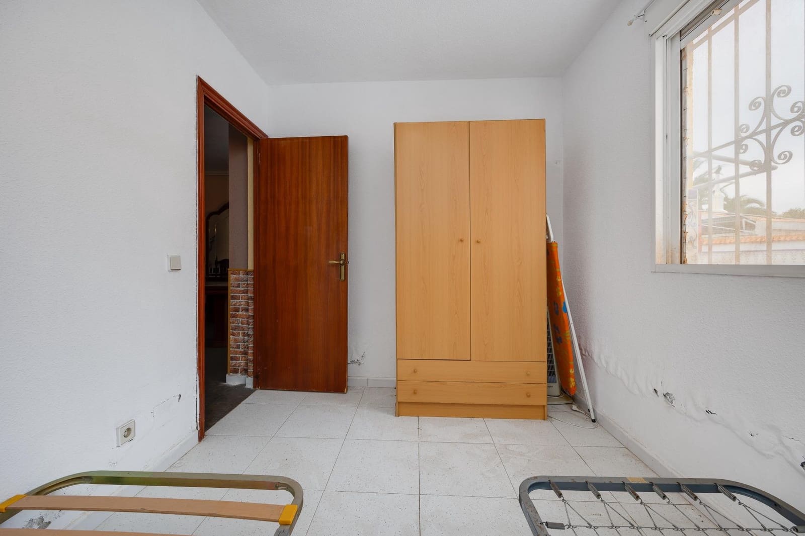 3 quarto Moradia Geminada para venda em Orihuela Costa - 219 990 € (Ref: 9938374)