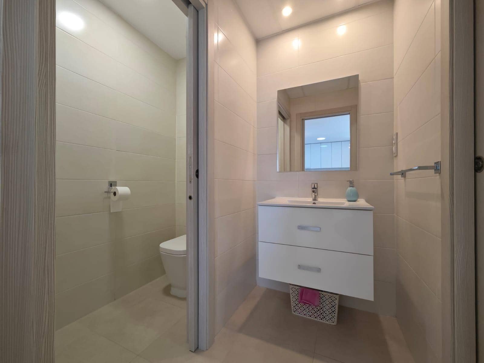 2 bedroom Apartment for sale in Orihuela Costa with pool - € 215,000 (Ref: 9942707)