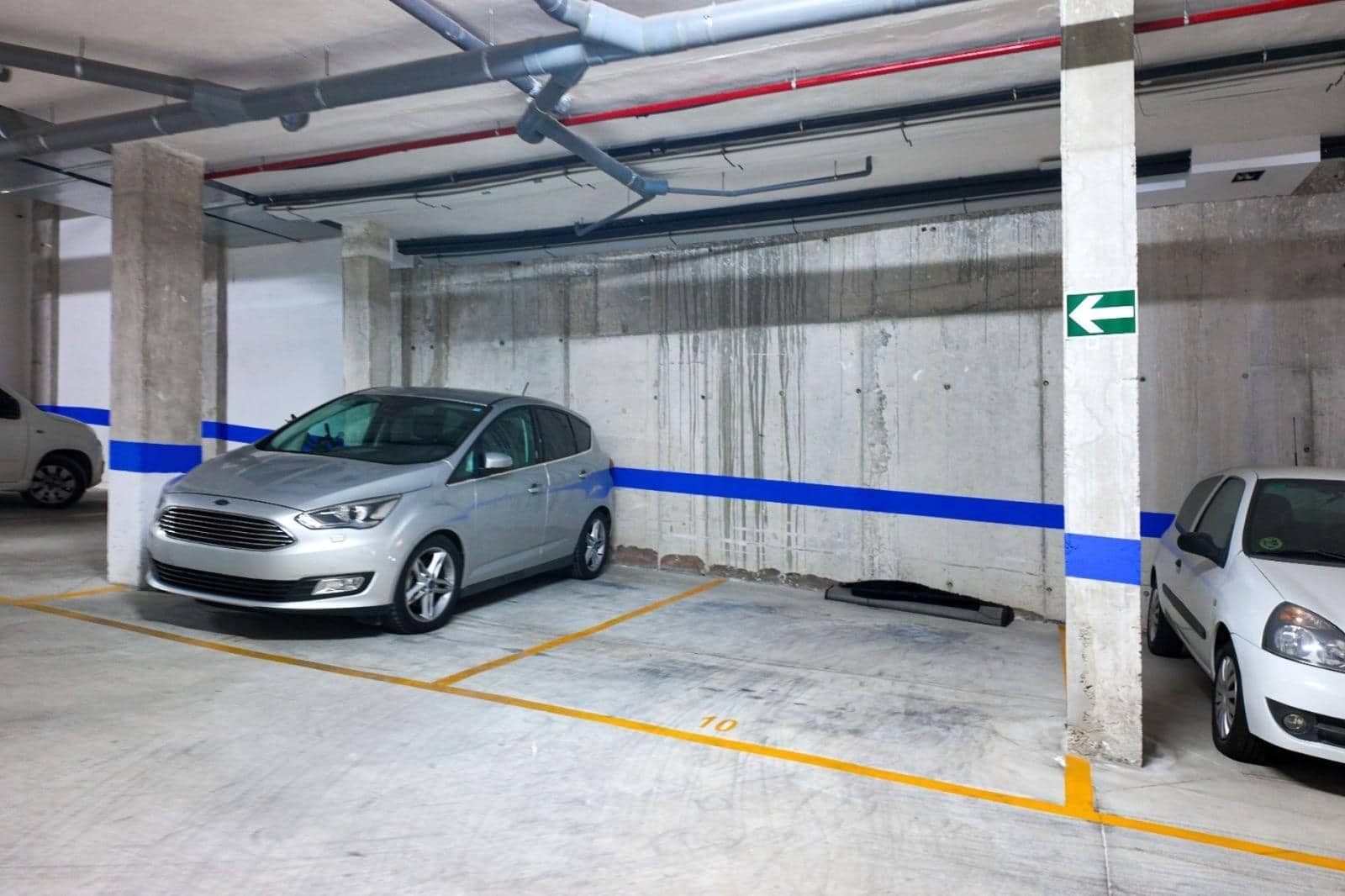 2 makuuhuone Kattohuoneisto myytävänä paikassa Filipinas mukana uima-altaan 
autotalli - 249 000 € (Ref: 9966787)