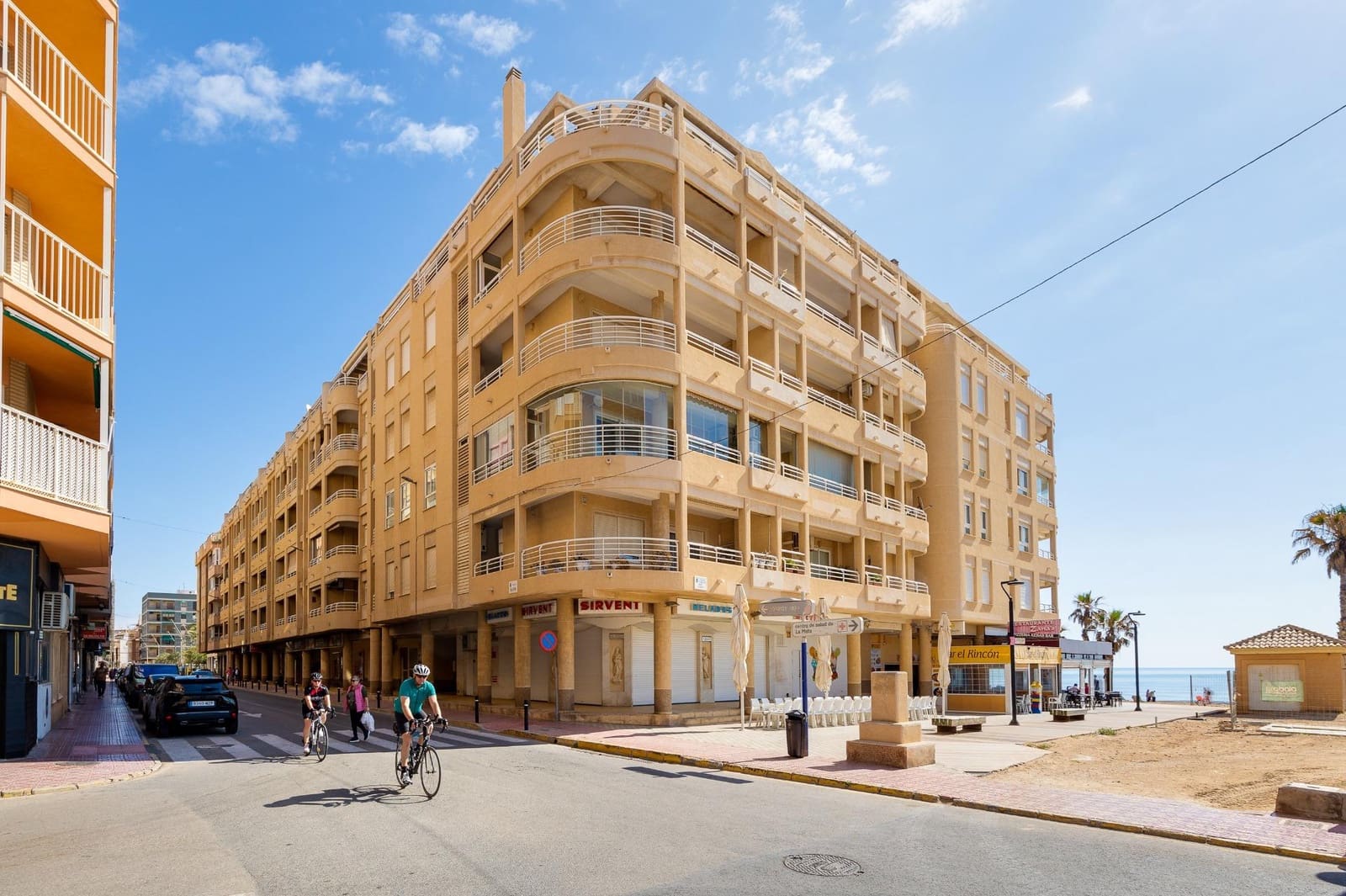 3 slaapkamer Appartement te koop in La Mata - € 365.000 (Ref: 9977470)