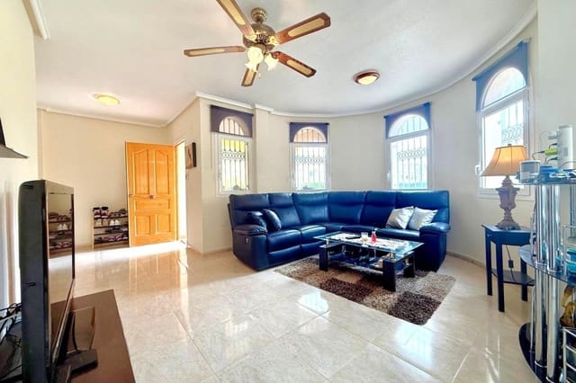 3 soveværelse Villa til salg i Villamartín - Las Filipinas, Orihuela - € 339.000 (Ref: 9977473)