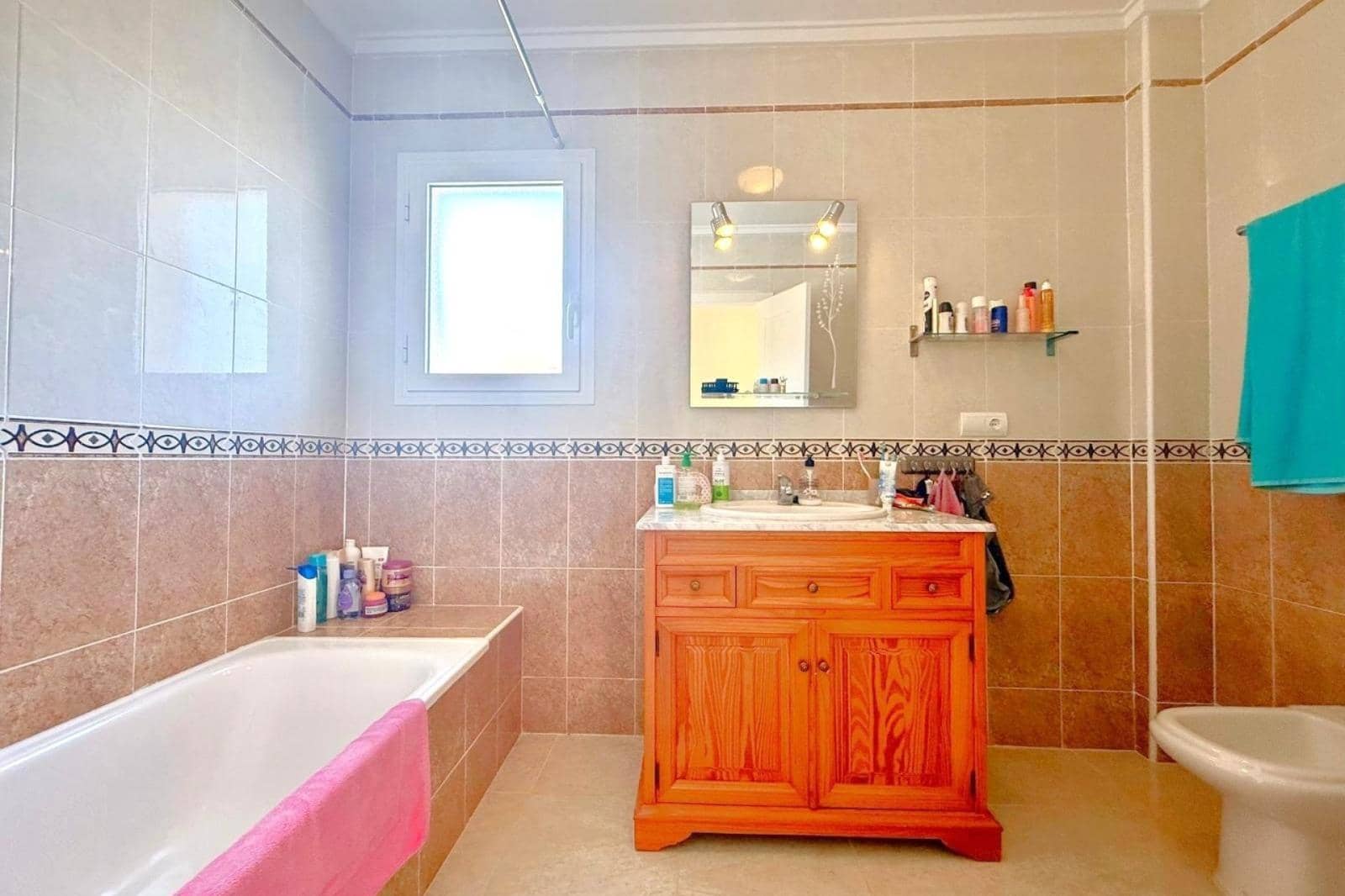Chalet de 3 habitaciones en Orihuela Costa en venta - 339.000 € (Ref: 9977473)