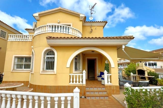 3 soveværelse Villa til salg i Villamartín - Las Filipinas, Orihuela - € 339.000 (Ref: 9977473)