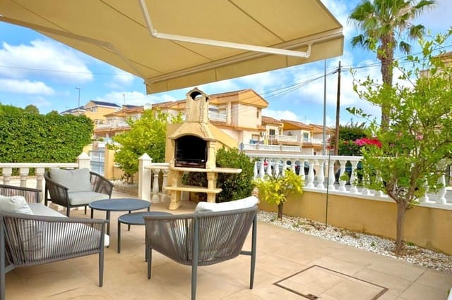 3 soveværelse Villa til salg i Villamartín - Las Filipinas, Orihuela - € 339.000 (Ref: 9977473)