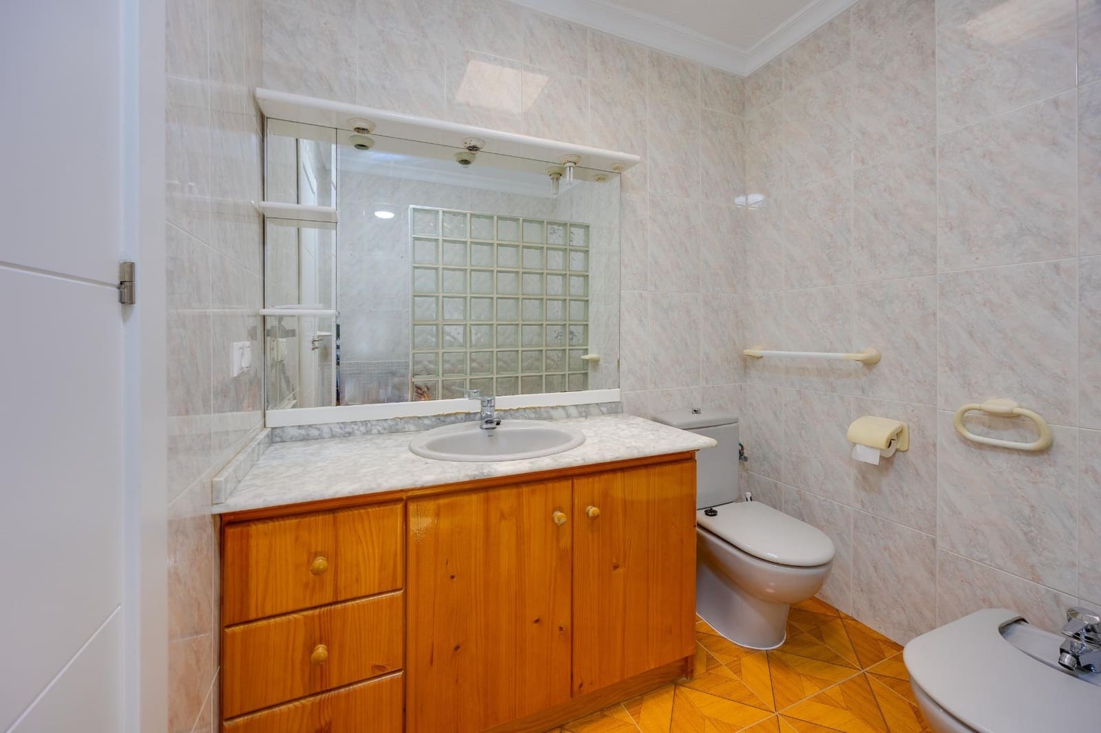 3 soverom Leilighet til salgs i Torrevieja med garasje - € 225 000 (Ref: 9995860)