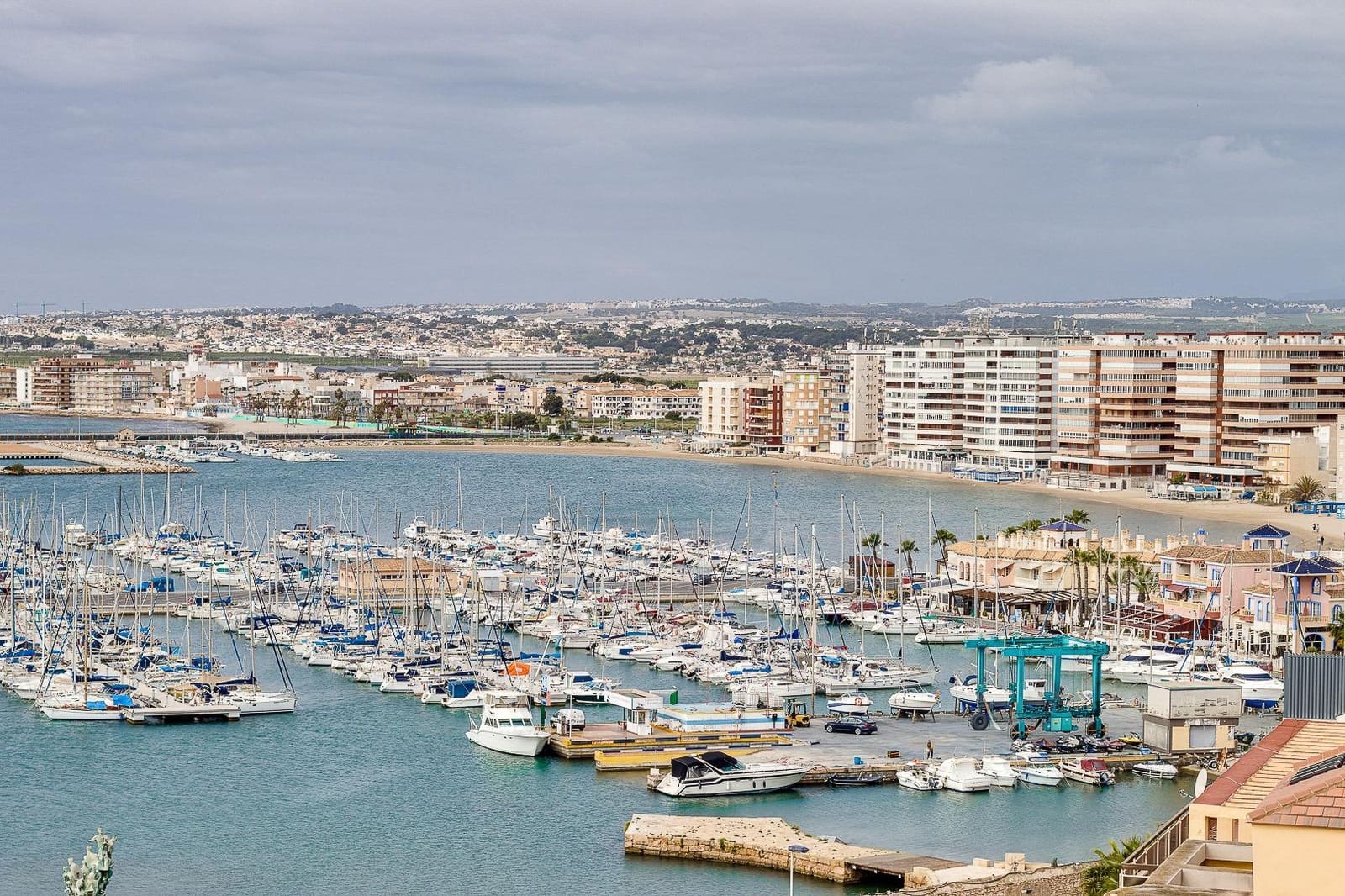 3 soverom Leilighet til salgs i Torrevieja med garasje - € 225 000 (Ref: 9995860)