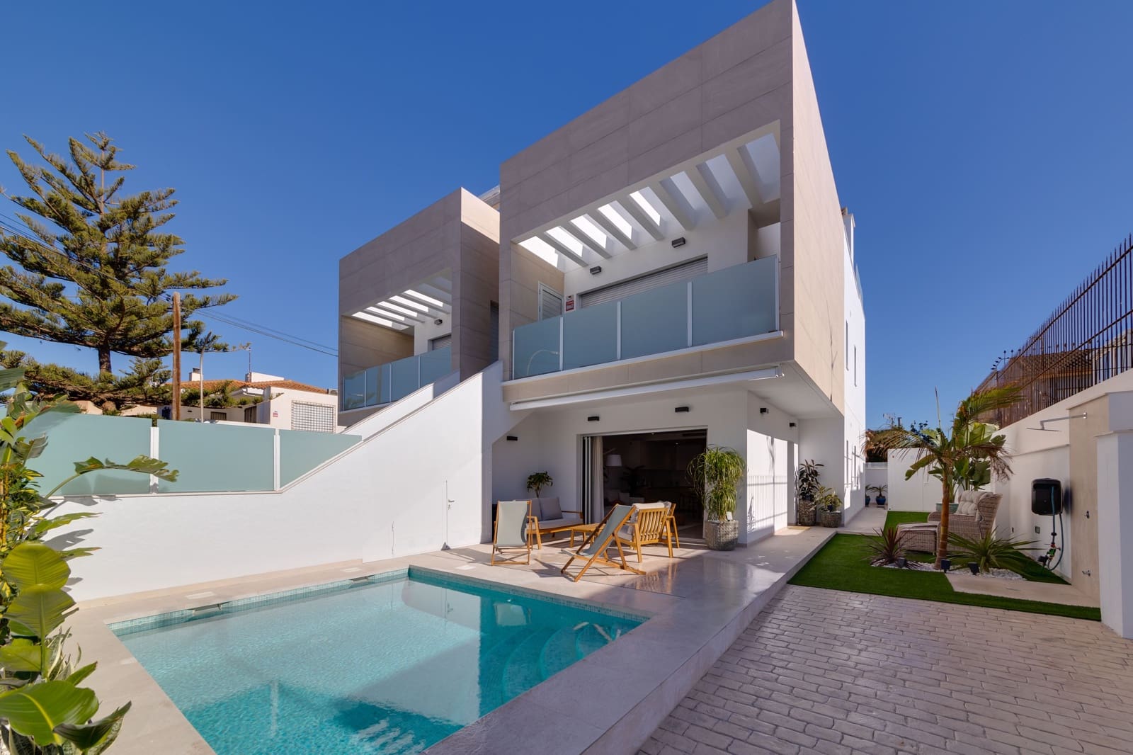 2 bedroom Bungalow for sale in San Pedro del Pinatar with pool - € 249,900 (Ref: 8324495)